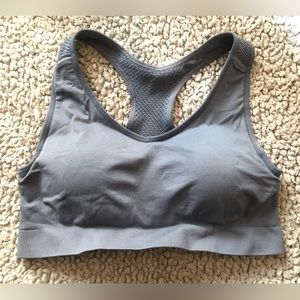 Old Navy gray sports bra